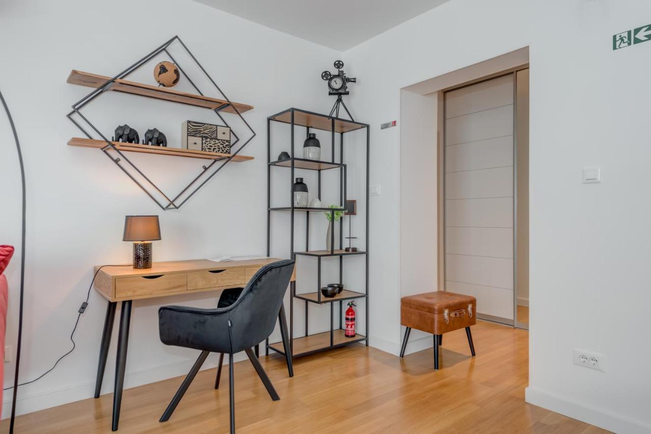 Paparazzi Apartment Split Exterior photo